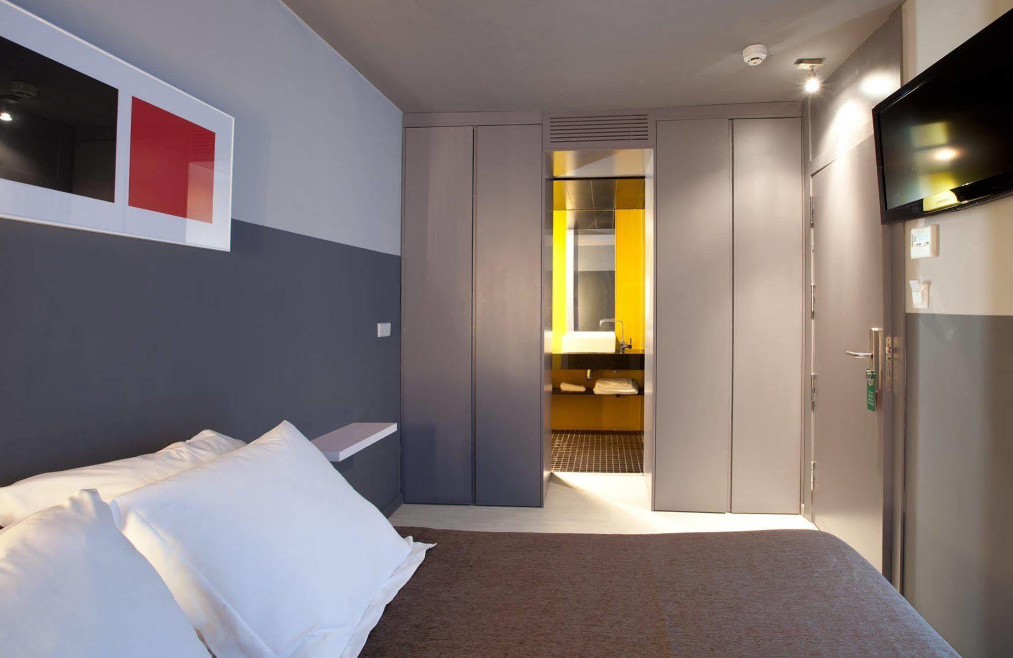 Cosy Rooms Tapineria Valencia Exterior photo