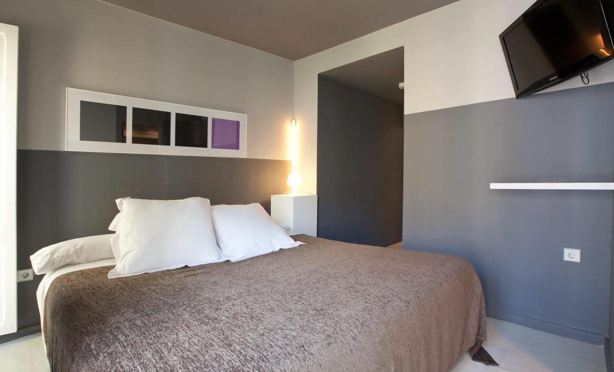 Cosy Rooms Tapineria Valencia Exterior photo